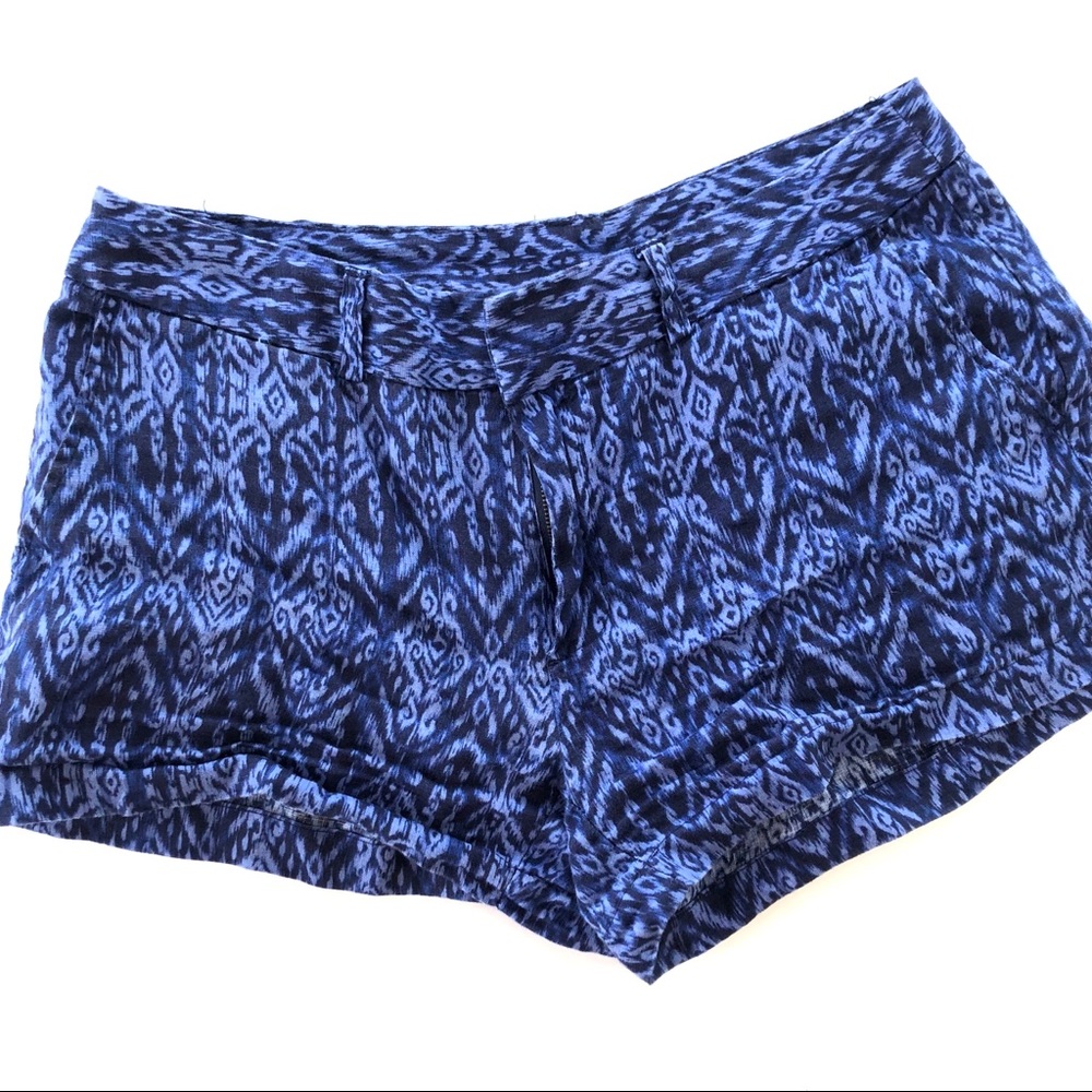 Cynthia Rowley blue Ikat pattern shorts